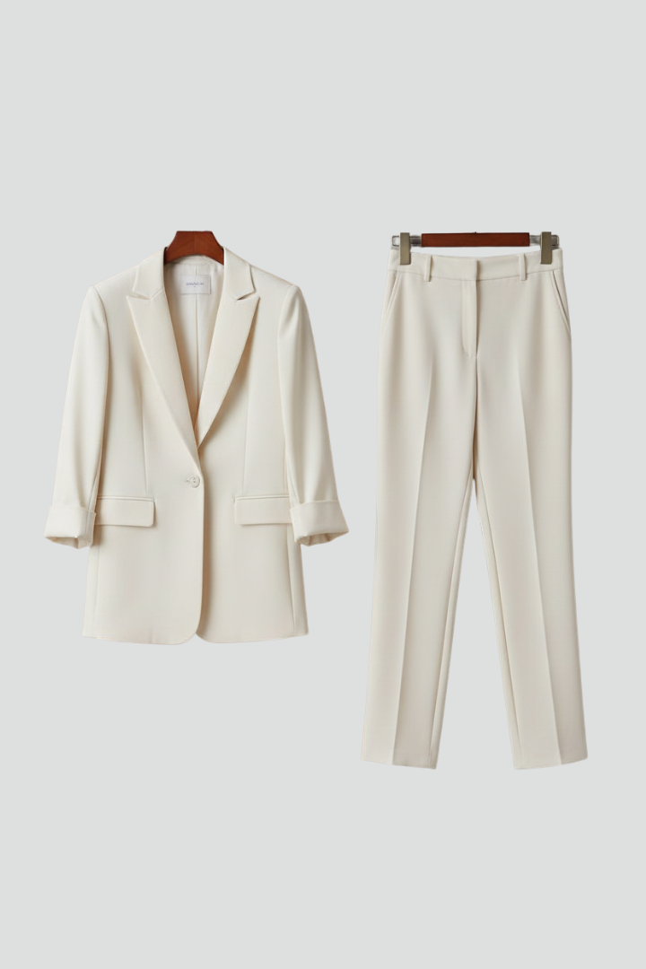 Women's Relaxed Blazer and Straight Trousers Set — image 1