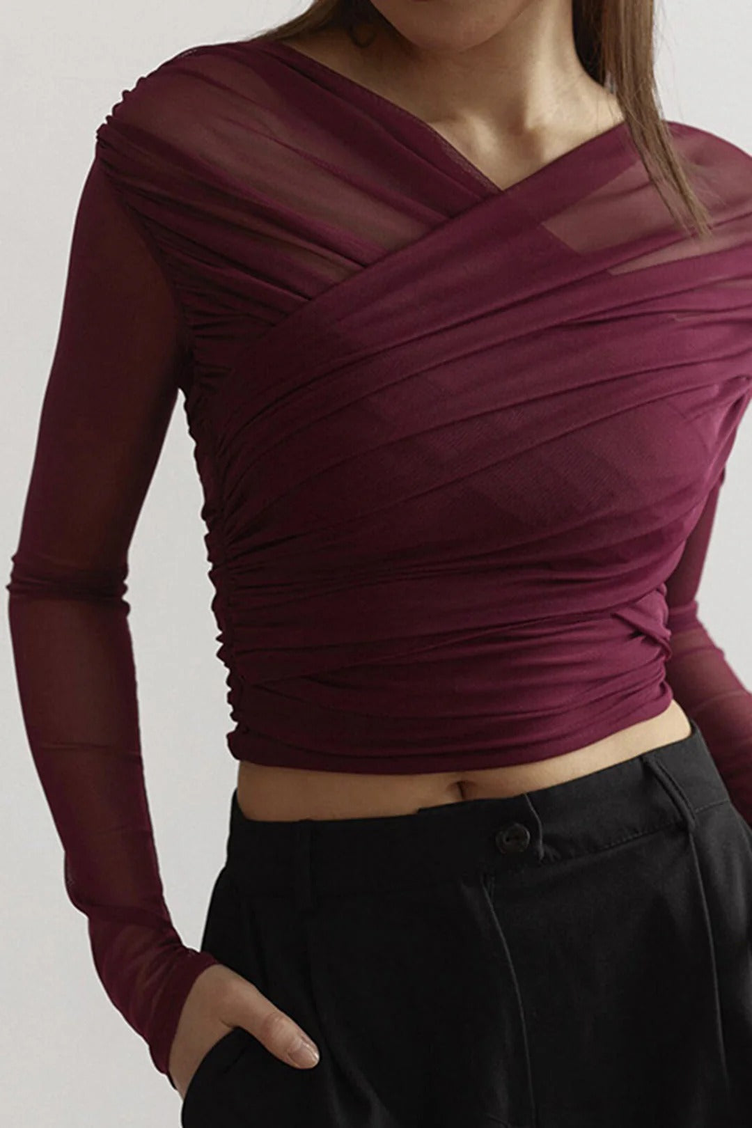 Women’s Ruched Long Sleeve Crop Top
